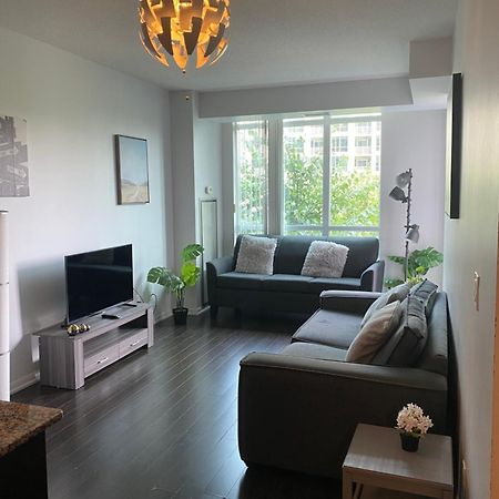 Executive 1 Bedroom Condo Sleeps 2 토론토 외부 사진