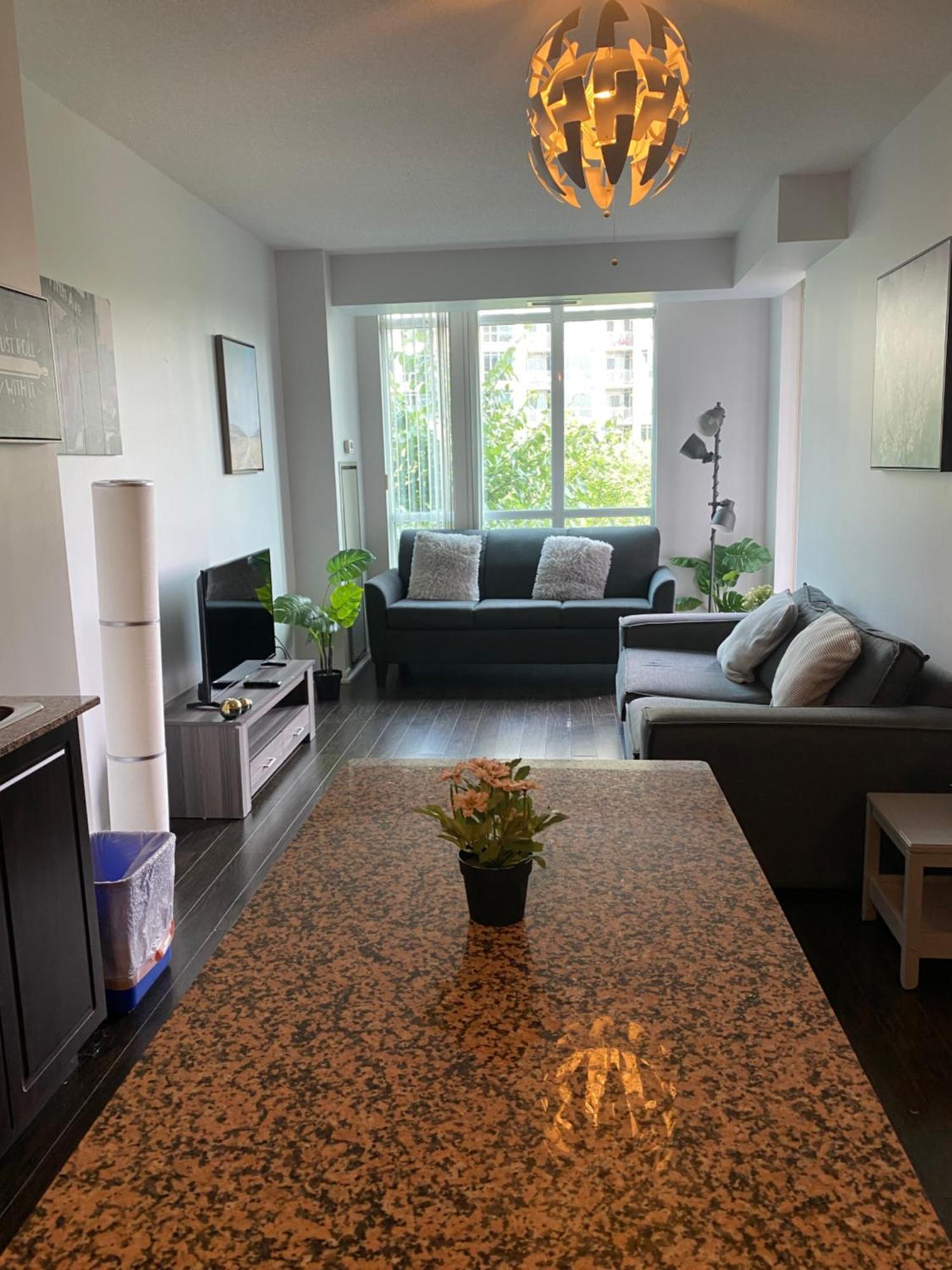 Executive 1 Bedroom Condo Sleeps 2 토론토 외부 사진