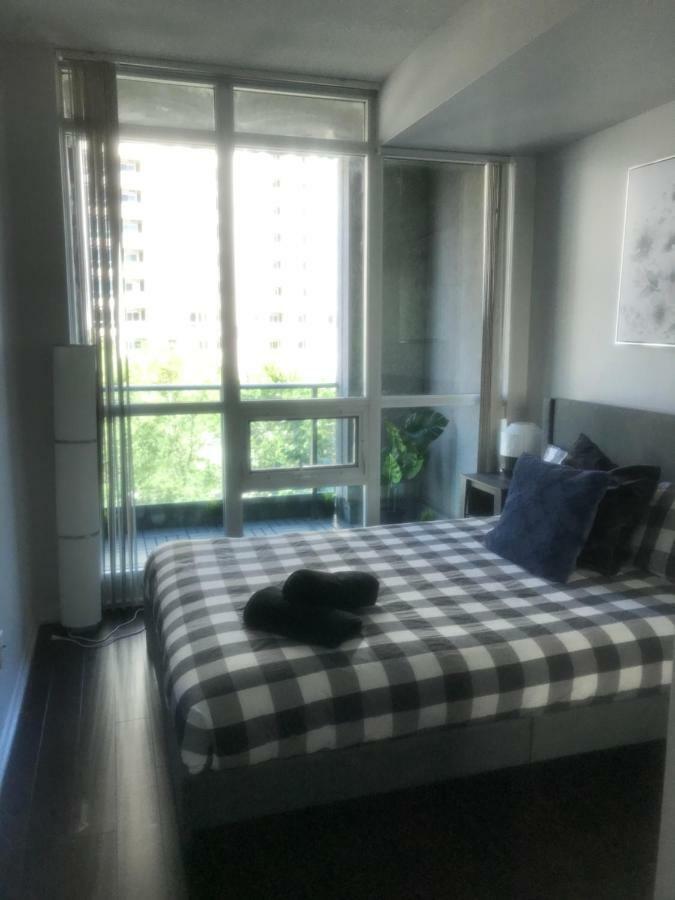 Executive 1 Bedroom Condo Sleeps 2 토론토 외부 사진