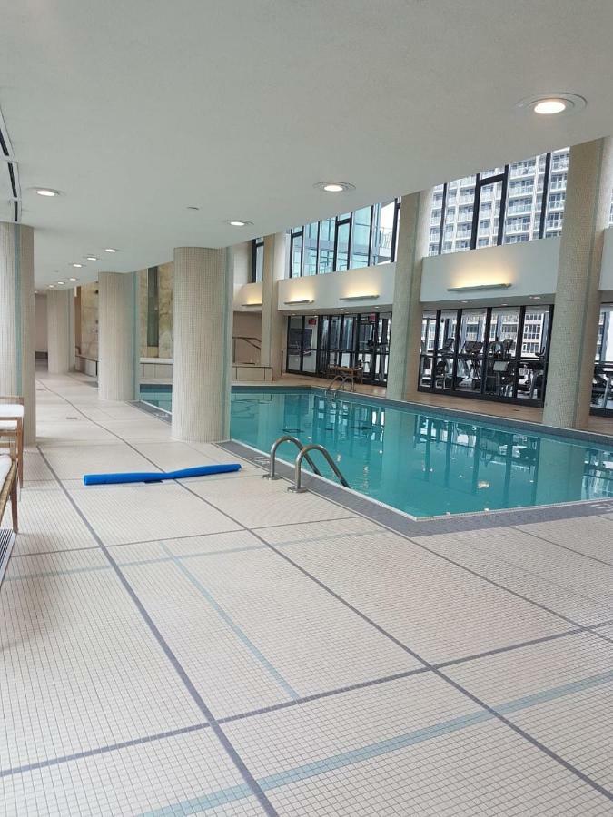 Executive 1 Bedroom Condo Sleeps 2 토론토 외부 사진