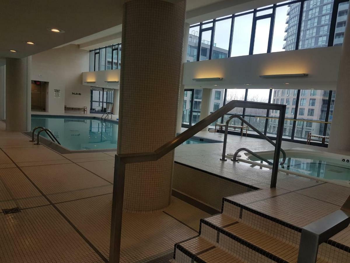 Executive 1 Bedroom Condo Sleeps 2 토론토 외부 사진