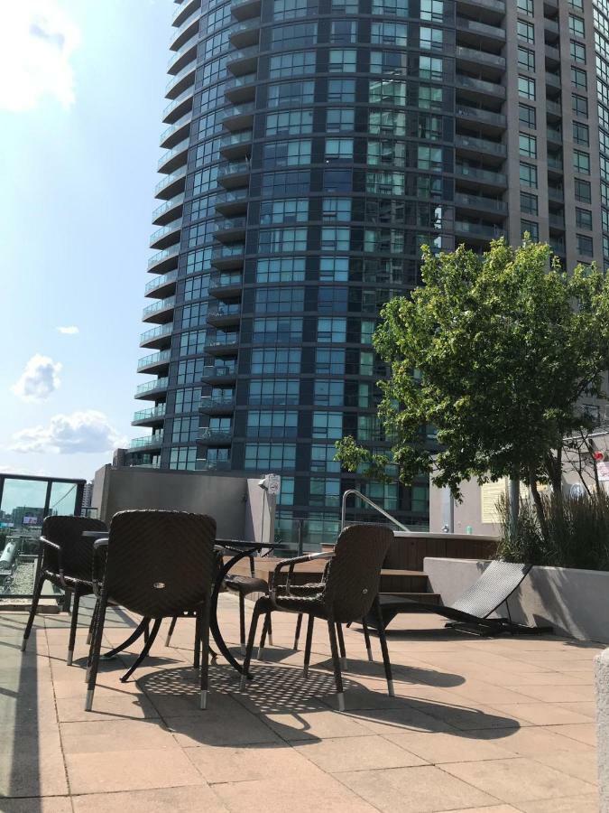Executive 1 Bedroom Condo Sleeps 2 토론토 외부 사진