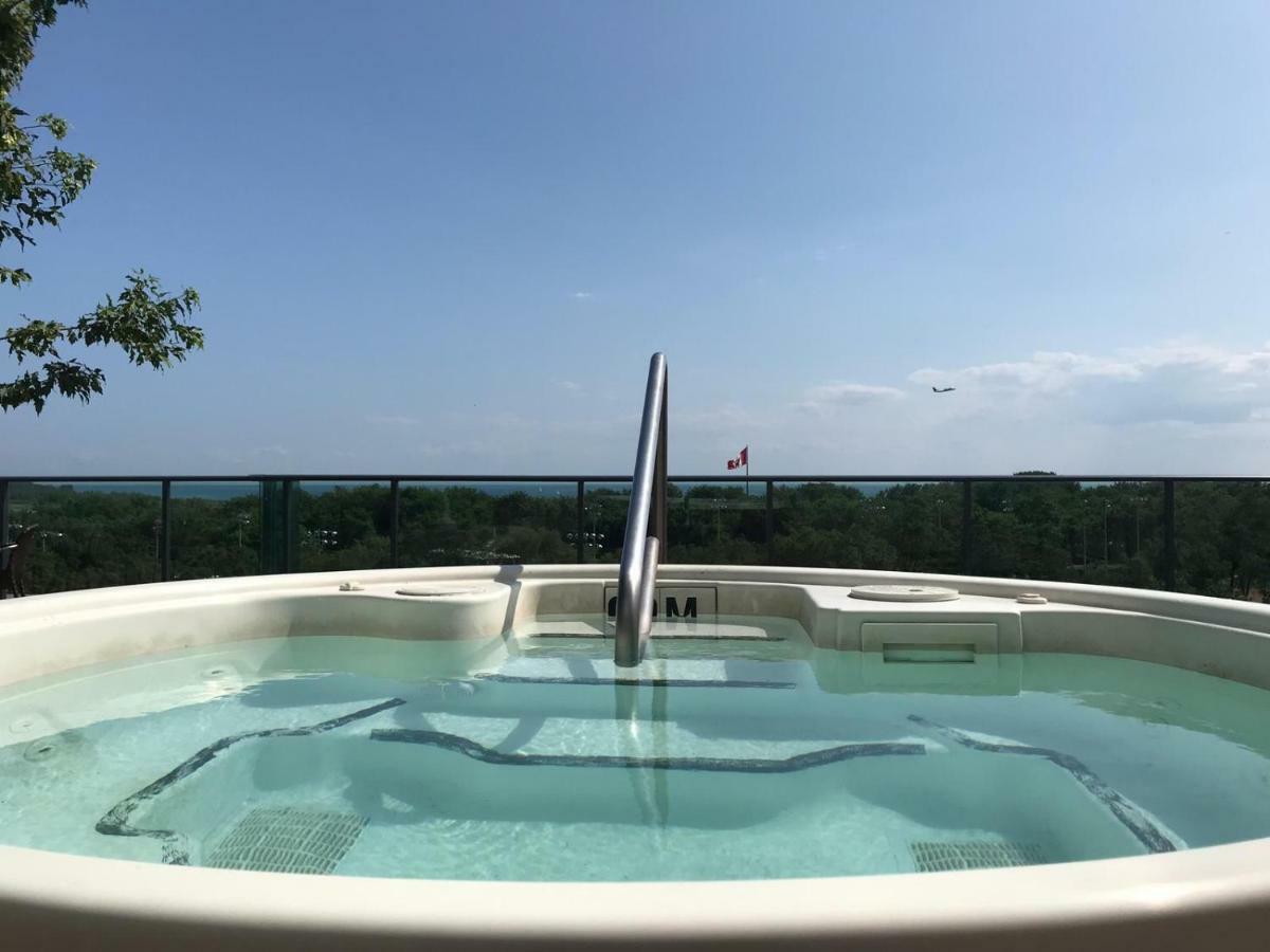Executive 1 Bedroom Condo Sleeps 2 토론토 외부 사진
